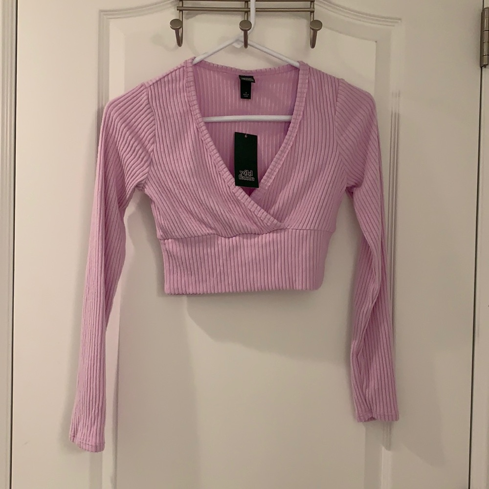 NWT wild fable crop top.